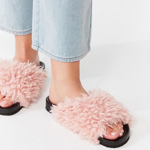 Faux Shearling Fur Pool Slides Sandals Slip On - Picture 4 of 6